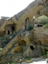 sakartvelo 
David Garegi rock monastery 
2010-10-31 19:50:45