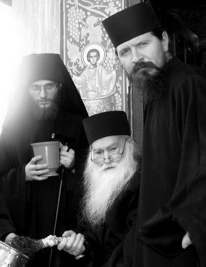 Părintele Iustin şi ucenicii