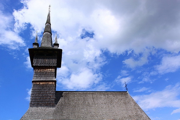 Turnul manastiri din Rogoz