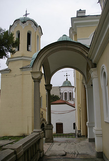 Храм "Св. Мина"