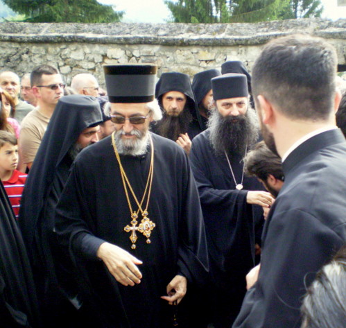 VLADIKA BANJALUČKI I VLADIKA JEGARSKI U GOMIONICI
