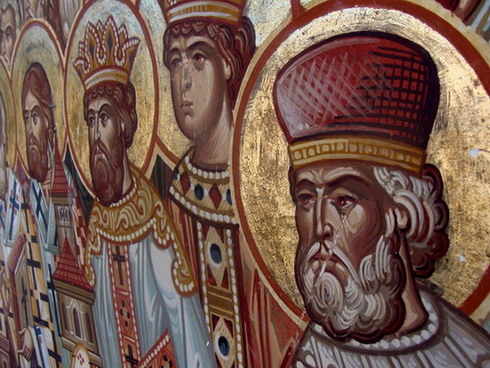 Sfinţi (2)