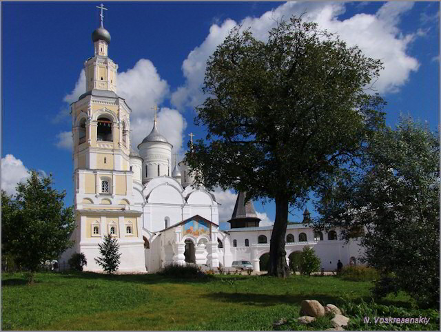 Court yard, Дворик