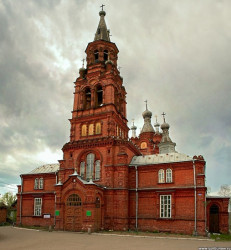 AlexG 
Осташков. Знаменский женский монастырь 
2010-11-05 18:17:21