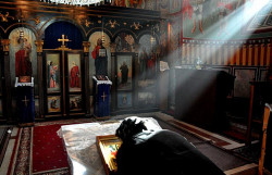 AleksaSrbin 
целивање иконе 
2010-11-12 21:05:34