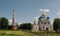 solo 
Николо-Угрешский монастырь 
2010-11-21 11:32:42