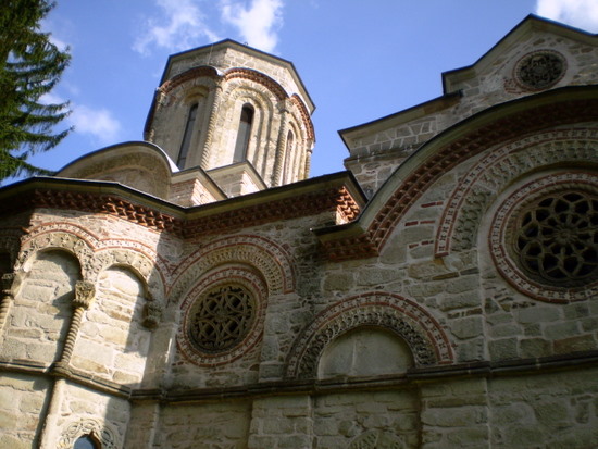 LJUBOSTINJA