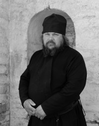 anndrop 
Брат Василий 
2010-12-27 19:22:52