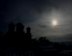 ioana23 
 
2010-12-27 23:07:05