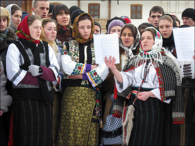 La multi ani!