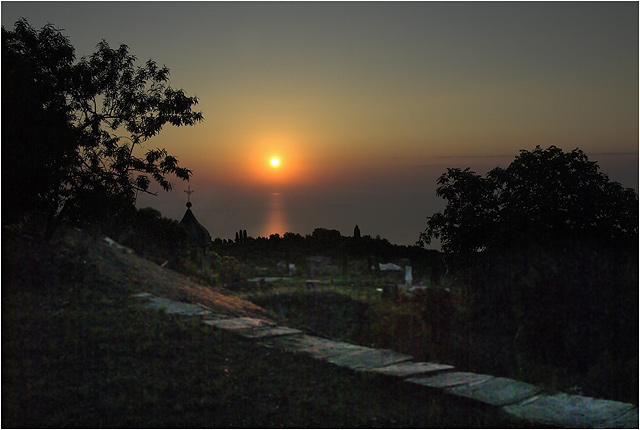 Morning of amber in Kare