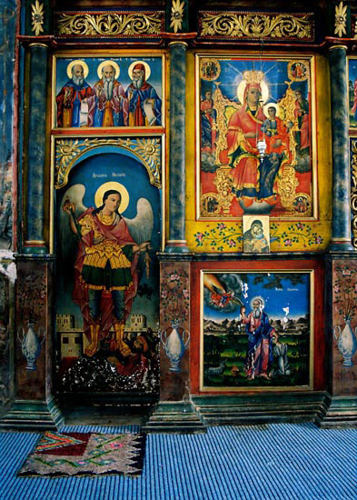 КРСТ И ЗВОНА НАД СРБИЈОМ---Cross and the bells tоne up of Serbia, 32