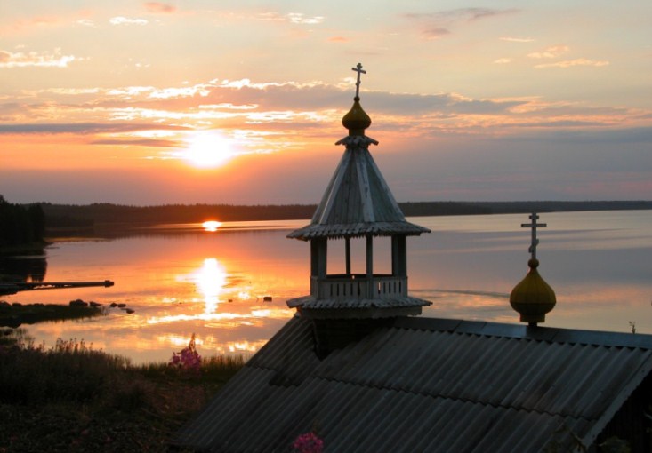 Vazheozersky monastery, Karelia 