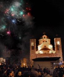Bolje 
Podgorica - hram Hristovog Vaskresenja 
2011-01-08 20:07:37