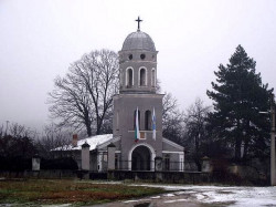 nbc_1974 
храм "Света Петка" -  с.Зелениково 
2011-01-10 18:14:39