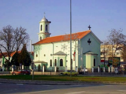 Nikolay_BG 
храм "Свети Атанасий" - град Асеновград 
2011-01-16 22:47:27
