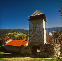 teodorsrb 
Пирг - манастир Студеница 
2011-01-18 20:29:01