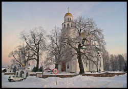 prisluznik1994 
~Kolejne ujęcie cerkwi parafialnej w Gródku~ 
2011-01-22 11:05:27