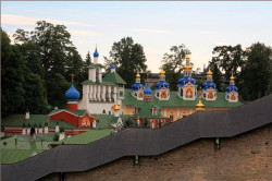 tolmargarita 
Псковско-Печерский Свято-Успенский монастырь 
2011-01-23 11:59:37