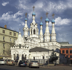 A.F.Kozlovskiy 
Храм Рождества Пресвятой Богородицы в Путинках 
2011-01-28 14:17:25