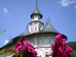 Valentin 
Manastirea Putna 
2011-01-29 20:04:36