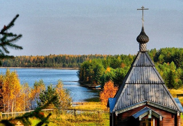 Vazheozersky monastery, Karelia 