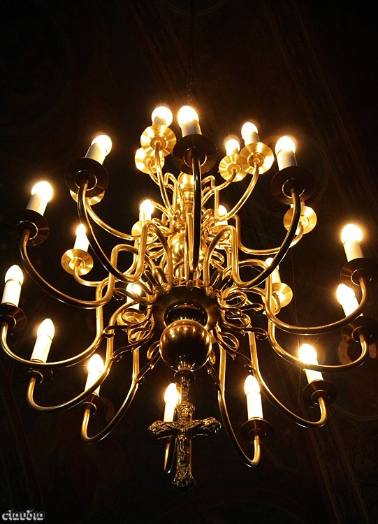 Policandru / Candelabrum
