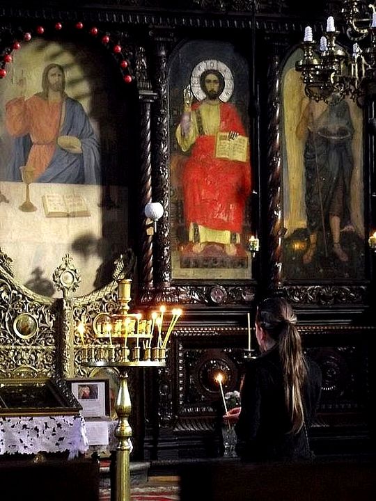   молитва в храма 