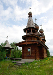 anndrop 
Летом в монастыре 
2011-02-21 09:13:01