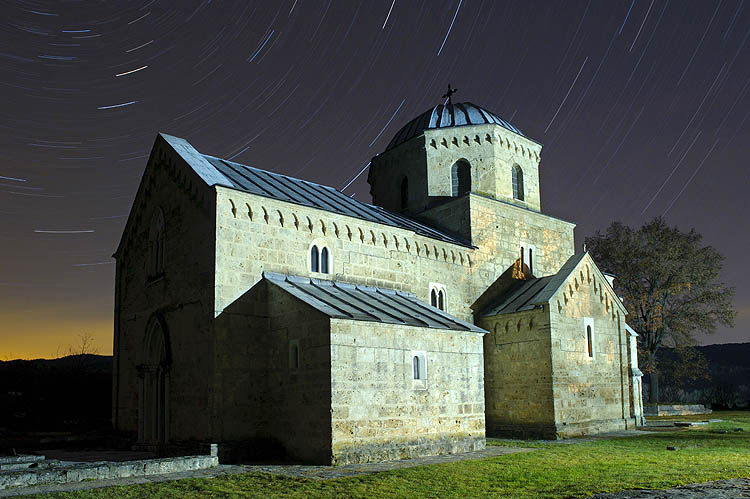 The night sky over the monastery Gradac