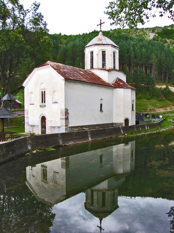 Crkva Svete Trojice u Štitkovu
