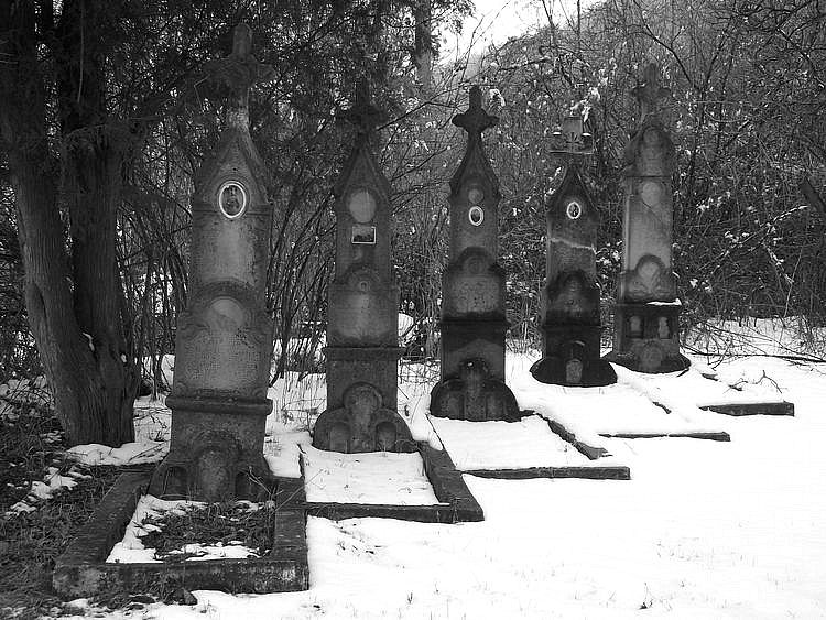 Graves