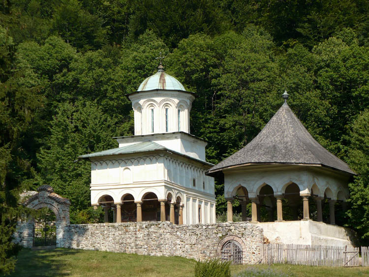 Biserica Veche Hurezi