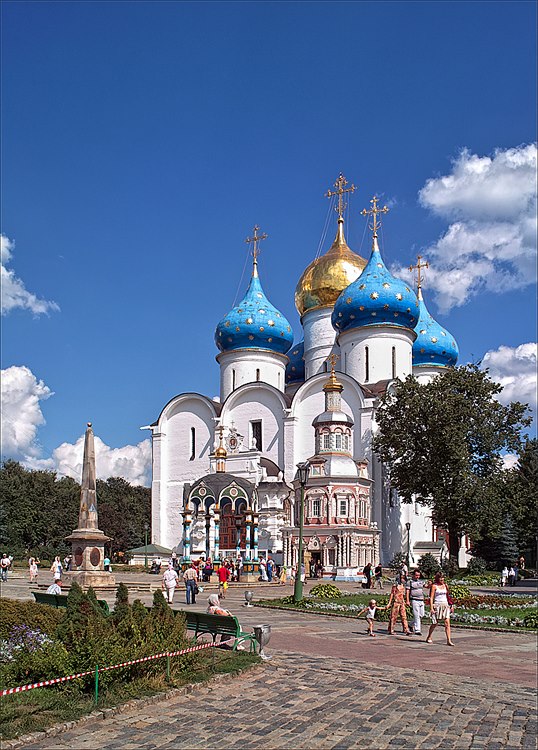 Успенский собор  Троице-Сергиевой Лавры