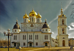 buket 
Собор Успения Пресвятой Богородицы 
134 
2011-03-05 20:50:27
