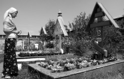 kucharm 
монастырское кладбище 
2011-03-30 12:05:06