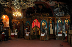 Novakovic 
КРСТ И ЗВОНА НАД СРБИЈОМ---Cross and the bells tone up of Serbia, 55 
2011-03-31 10:58:23