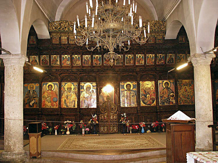Иконостас, храм Свети Никола, Плевен