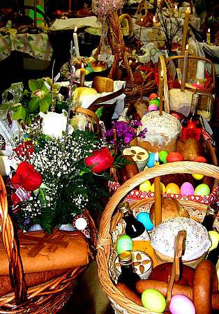 PLEASE..PUT PASCHA BASKET PICTURES HERE