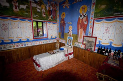 Djole 
Манастир Нимник-мошти Св. Николине 
2011-04-07 06:53:56
