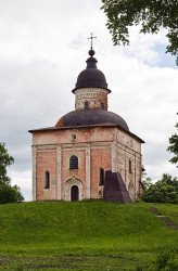 dymon 
Church of Saint John the Precurser in Kirillo-Belozersky monastery 
2011-04-09 22:21:14
