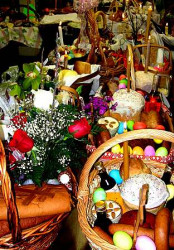 Alexsi 
PLEASE..PUT PASCHA BASKET PICTURES HERE 
2011-04-13 22:25:59