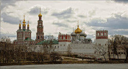 buket 
Новодевичий Богородице-Смоленский монастырь 
2011-04-23 14:36:10
