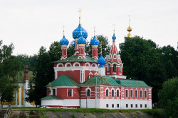 dymon 
Church of Saint prince Dimitry 
2011-04-28 06:00:57