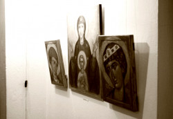 teodoraa 
на изложби икона сликаних у техници енкаустике 
2011-04-29 23:42:15