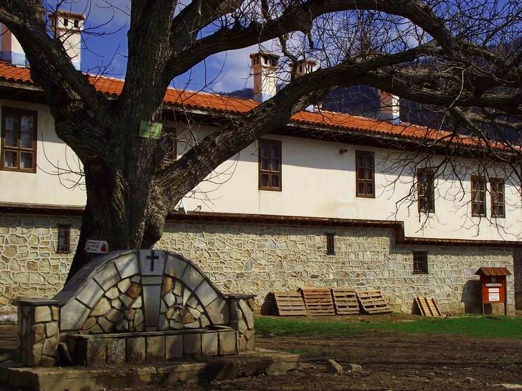 Калоферски манастир "Рождество Богородично" (13)