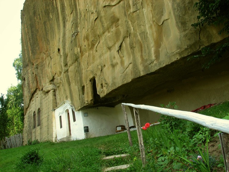 Corbii-de-piatra: