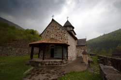 Djole 
Манастир Увац 
157 
2011-05-04 06:29:12