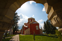 Djole 
Манастир Жича 
143 
2011-05-07 19:00:47