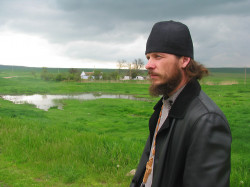 nataganich 
Сельский священник 
86 
2011-05-22 10:00:23